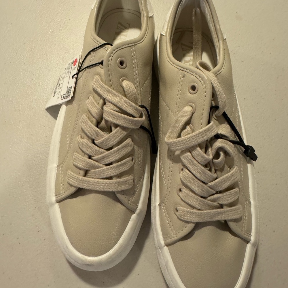 Zara Cream Sneakers with White Accents